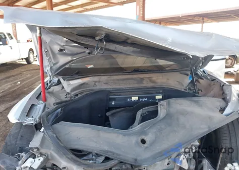 2013 Tesla Model S z USA, uszkodzony, nr VIN 5YJSA1AG5DFP08419